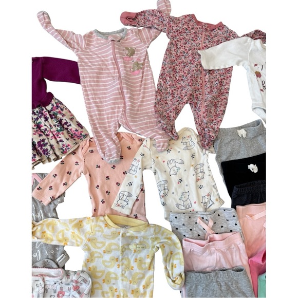 Baby Girl Clothing Bundle - Picture 11 of 16